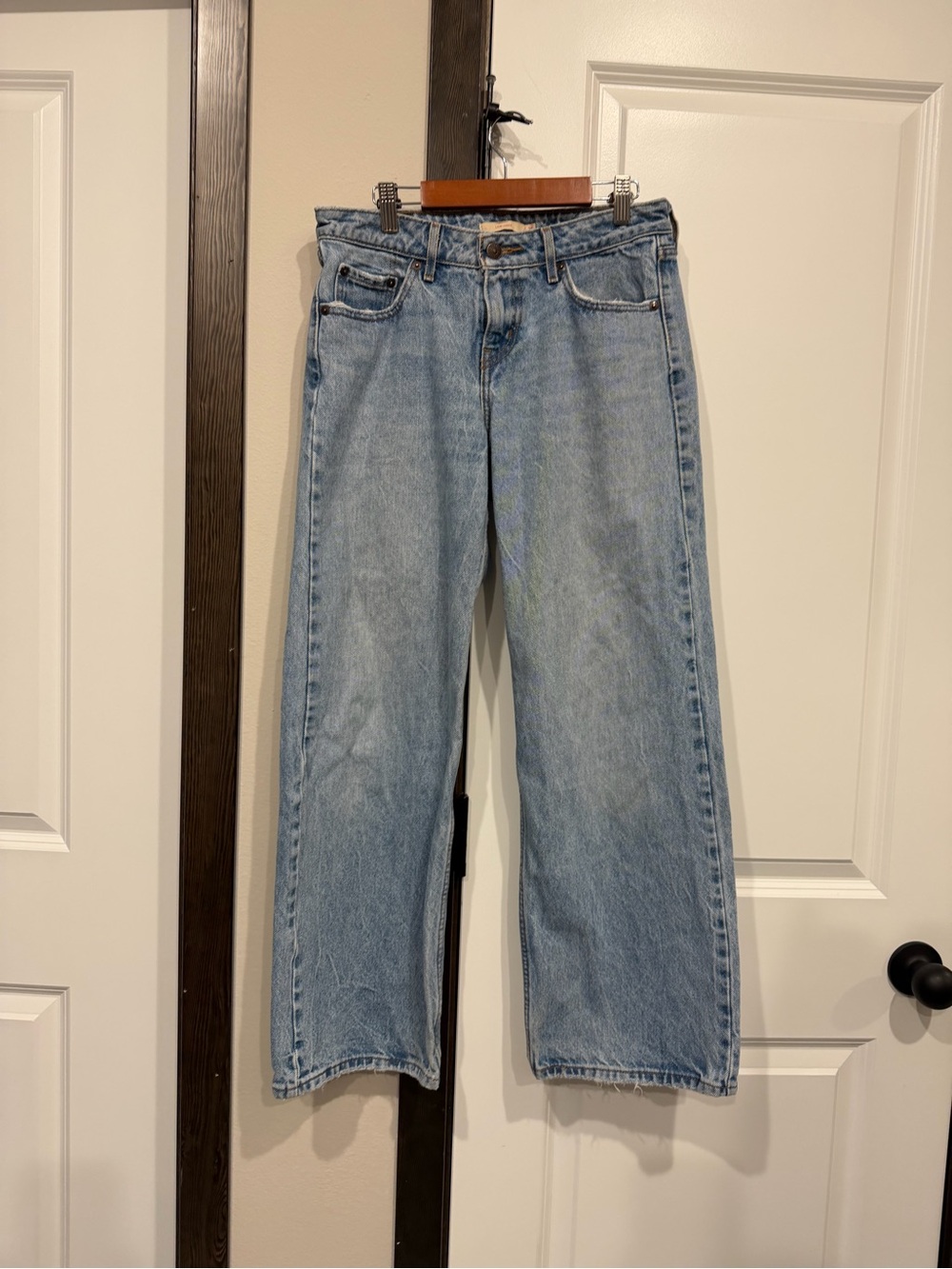 Levi’s low loose jeans